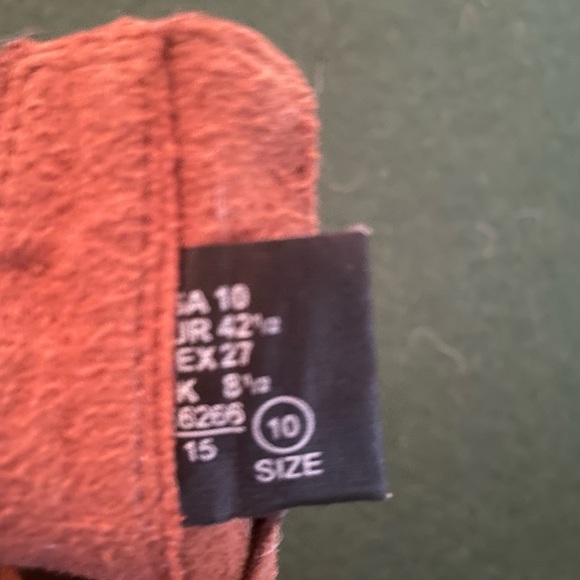 American Eagle Suede Ankle Boots - Picture 8 of 8